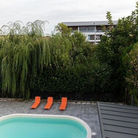 Studio 8 I One Bedroom Apartment I Airport I Therme Otopeni Exterior photo