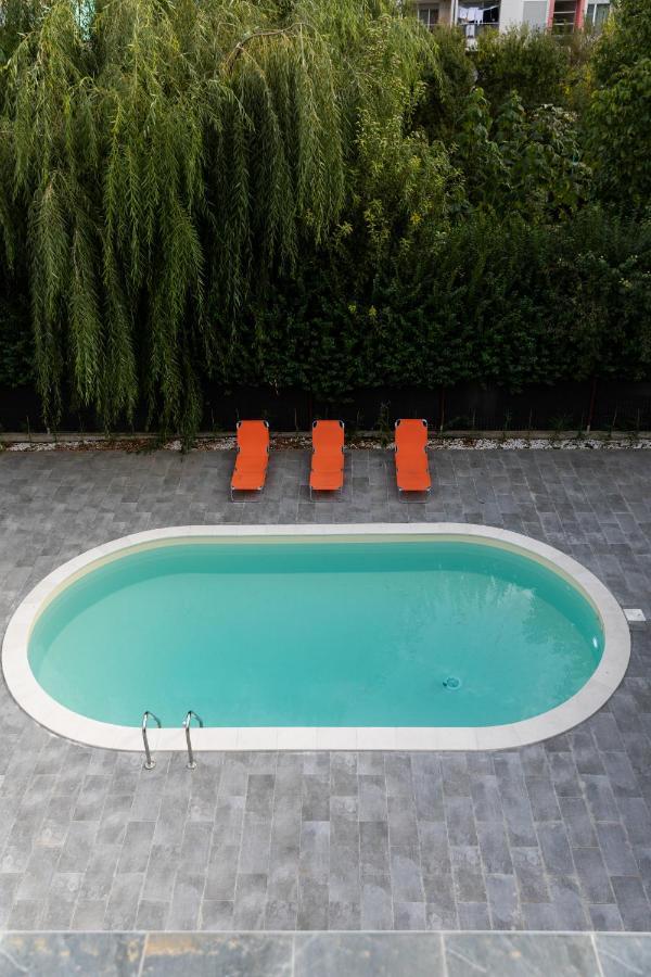 Studio 8 I One Bedroom Apartment I Airport I Therme Otopeni Exterior photo